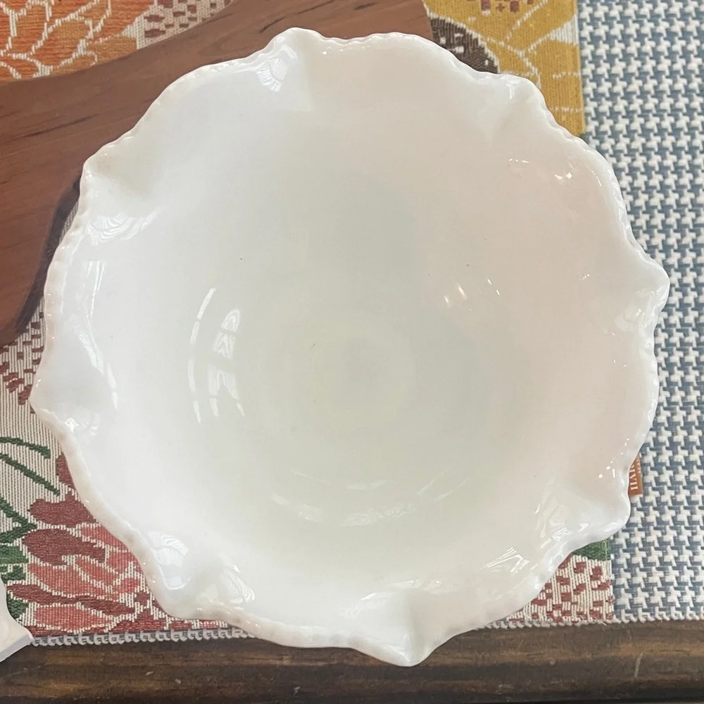 Elegant White Milk Glass Pedestal Vase